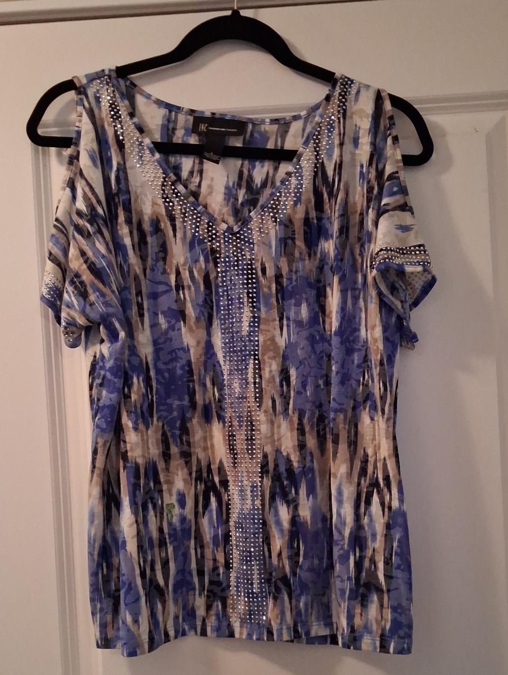INC International Concepts Blue Patterned Cold-Shoulder Top with Embellishment
